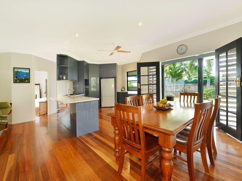 19 Mistletoe Close, Kamerunga QLD 4870