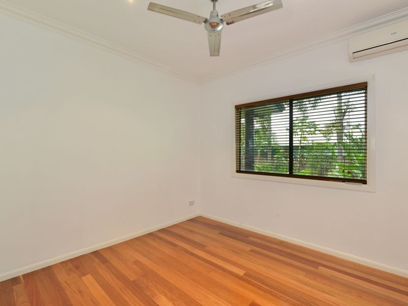 19 Mistletoe Close, Kamerunga QLD 4870