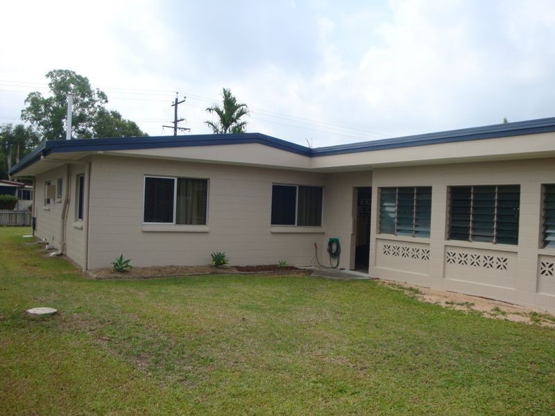 Manunda QLD 4870