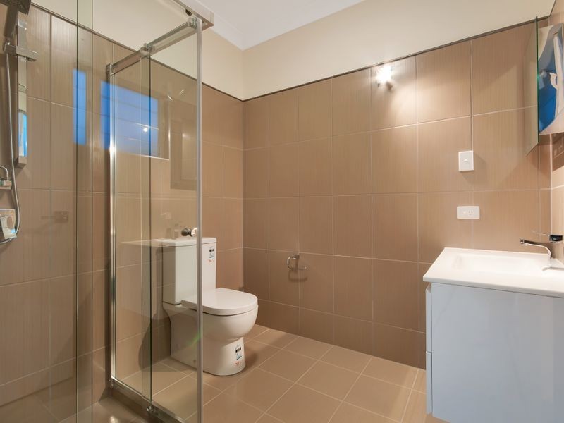 51 City View Crescent, Mooroobool QLD 4870
