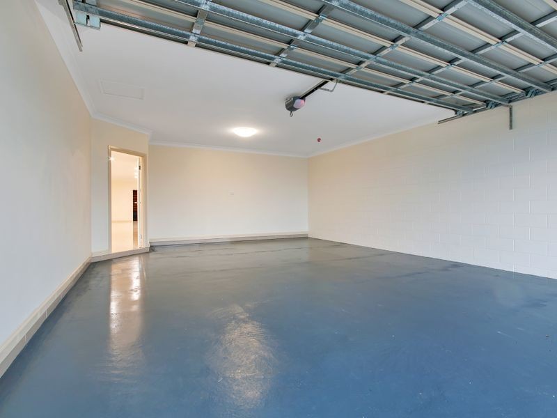51 City View Crescent, Mooroobool QLD 4870