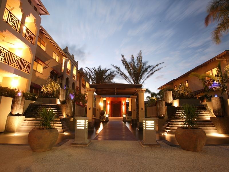 1101/12-21 Gregory Street, Westcourt QLD 4870