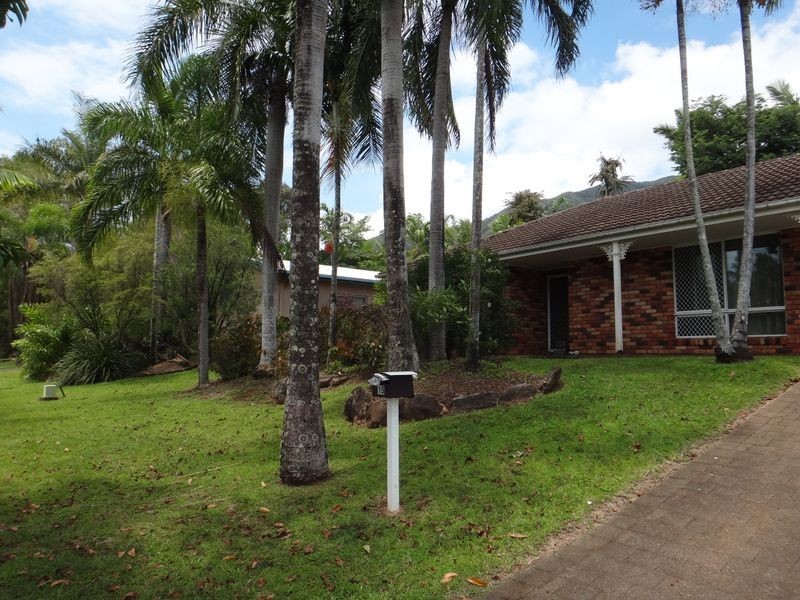15 Kamala Street, Redlynch QLD 4870