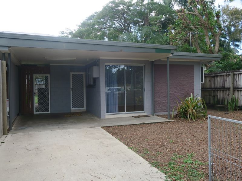 8 Short Street, Cairns North QLD 4870