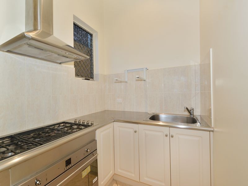 25 Gouldian Street, Bayview Heights QLD 4868