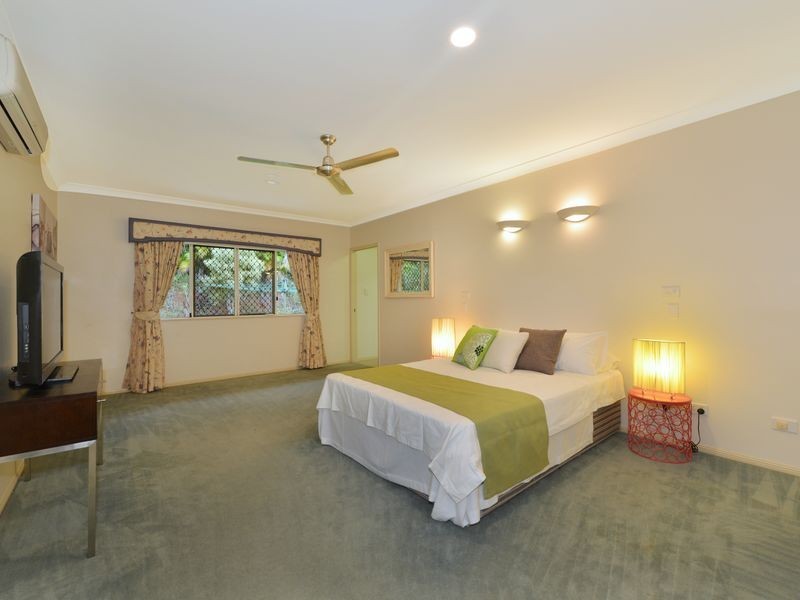 25 Gouldian Street, Bayview Heights QLD 4868