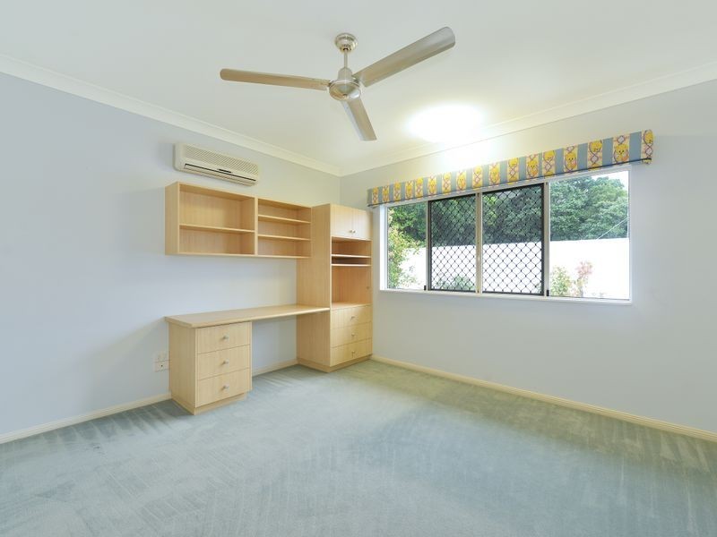 25 Gouldian Street, Bayview Heights QLD 4868