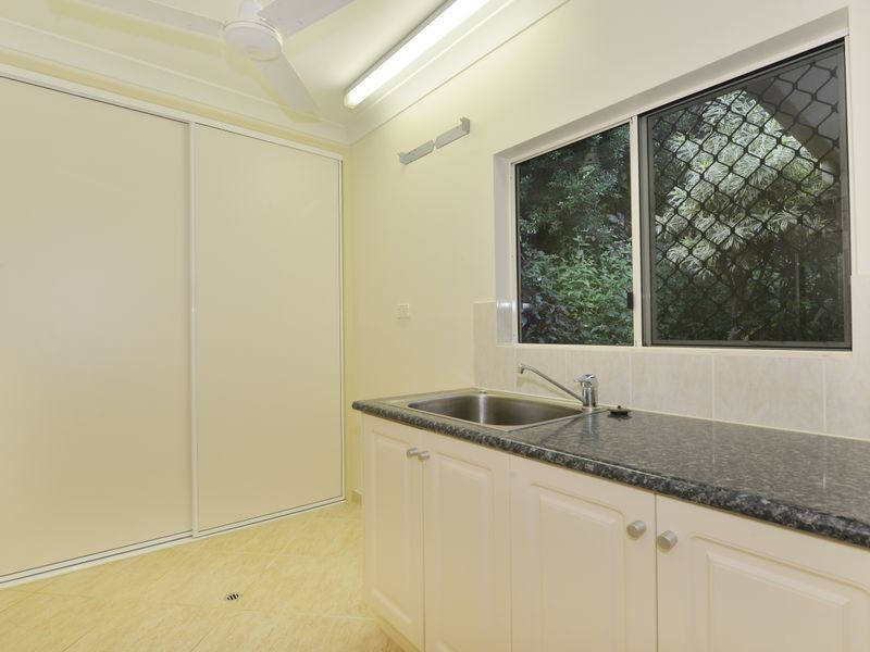 25 Gouldian Street, Bayview Heights QLD 4868