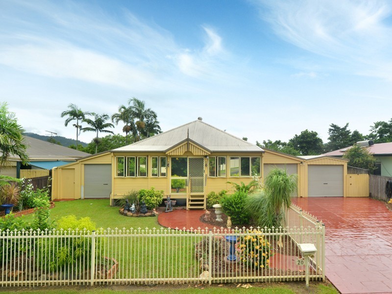 20 Mistletoe Close, Kamerunga QLD 4870