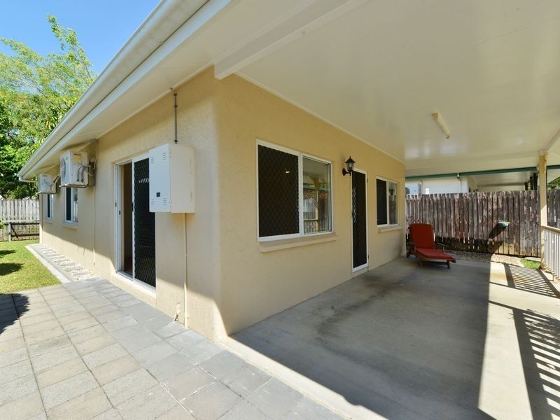 15 Lamb Street, Smithfield QLD 4878