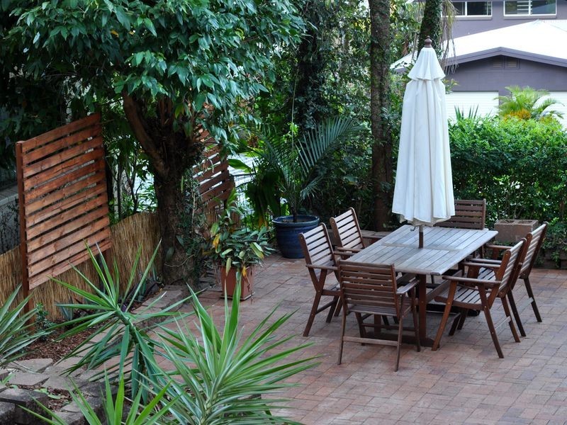 5 Trundle Terrace, Whitfield QLD 4870