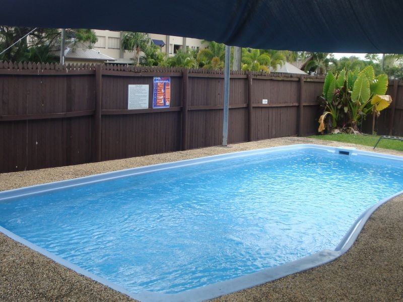 2/10 Maytown Close, Manoora QLD 4870