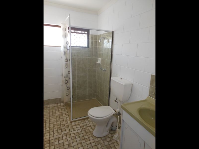 2/10 Maytown Close, Manoora QLD 4870