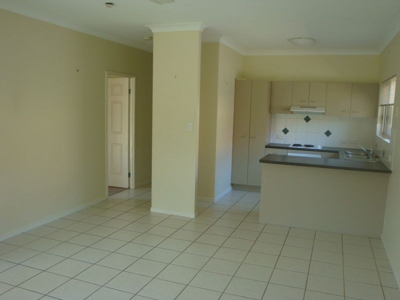 11 Opaline Close, Brinsmead QLD 4870