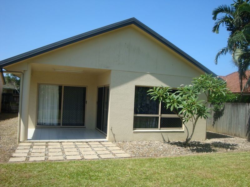 11 Opaline Close, Brinsmead QLD 4870