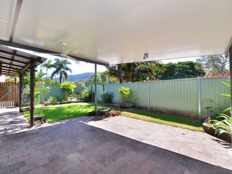 5 Lennon Street, Westcourt QLD 4870