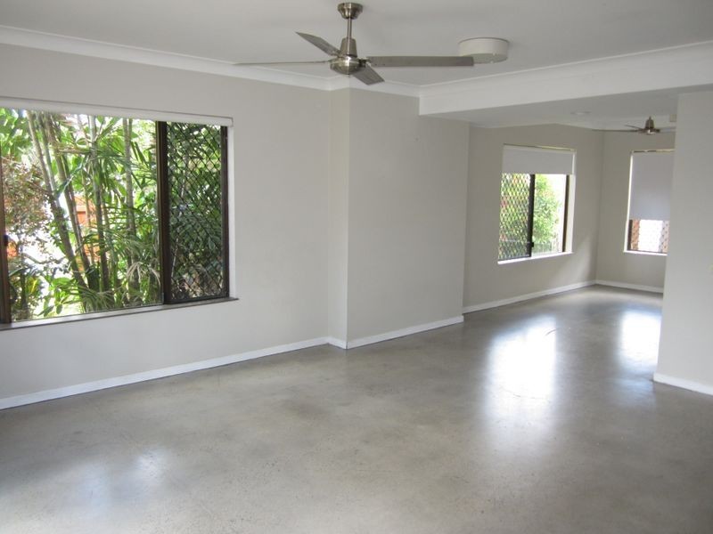 1/14 Rowe Street, Earlville QLD 4870