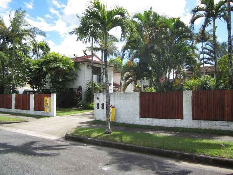 1/14 Rowe Street, Earlville QLD 4870