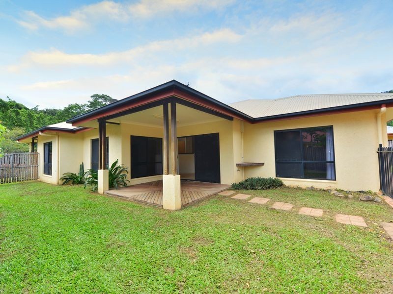 27 Gamburra Drive, Redlynch QLD 4870