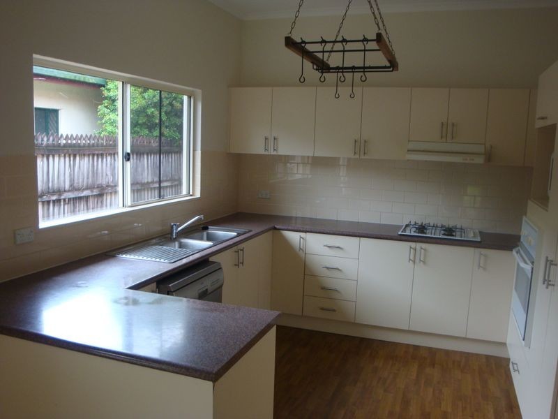 Brinsmead QLD 4870