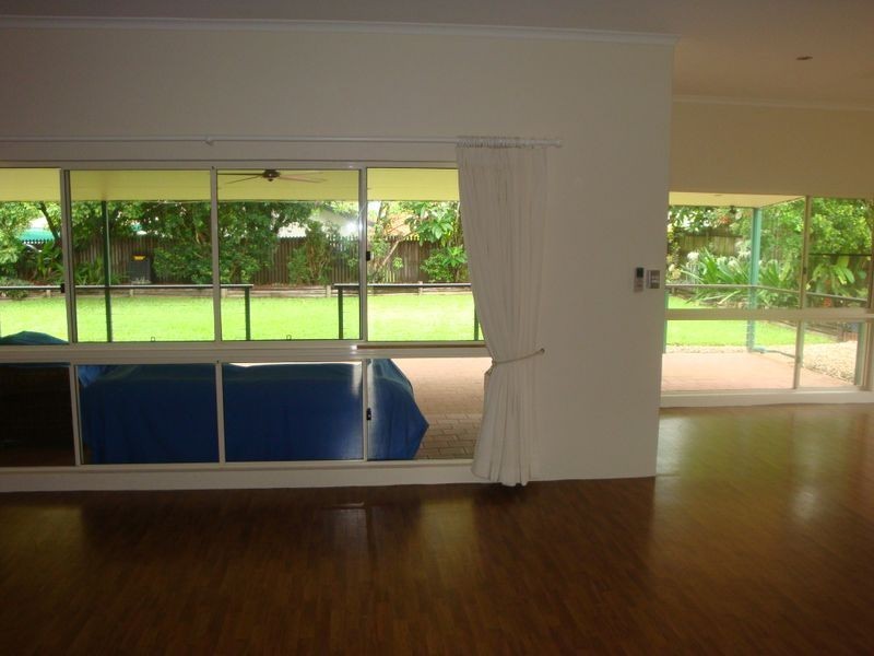 Brinsmead QLD 4870