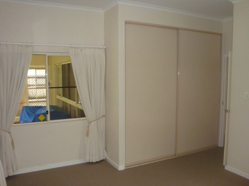 Brinsmead QLD 4870