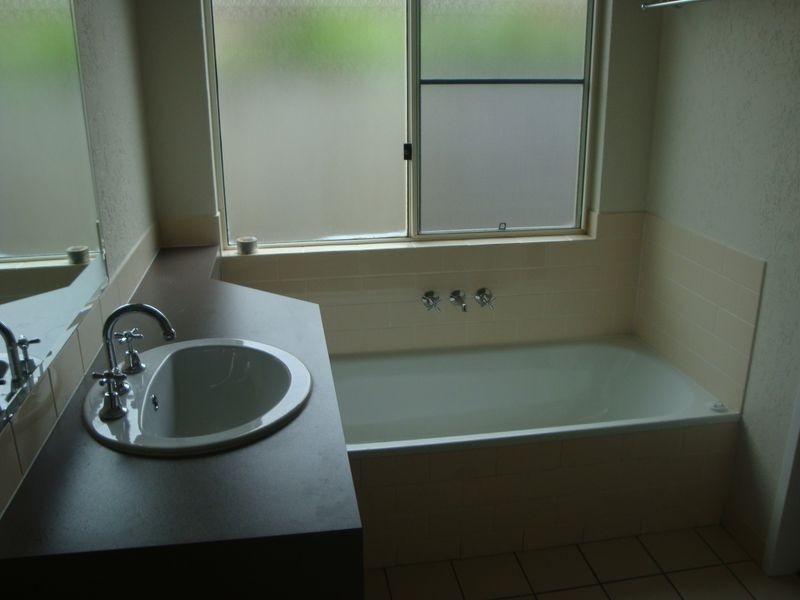 Brinsmead QLD 4870