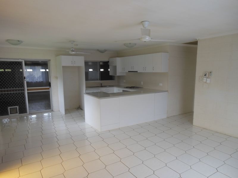 7 Norris Street, Whitfield QLD 4870