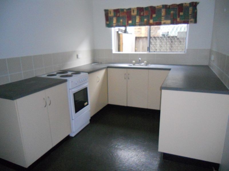 3/71 Little Pease Street, Manoora QLD 4870