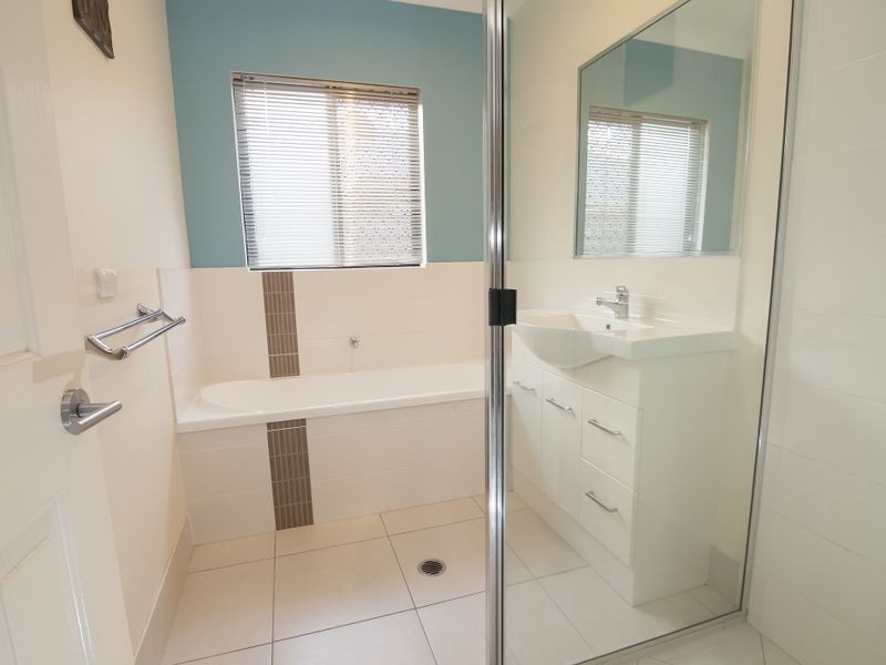 35 Angor Road, Trinity Park QLD 4879