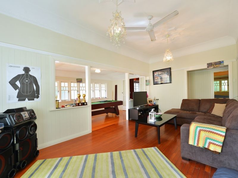 31 Hall Street, Edge Hill QLD 4870