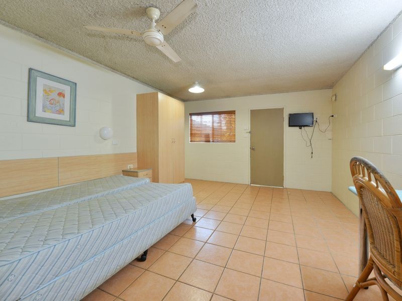 257/1-21 Anderson Street, Woree QLD 4868