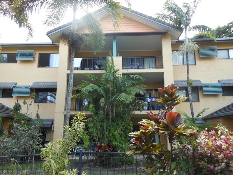 10/2 McGuigan Street, Earlville QLD 4870