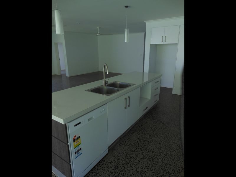 13 Lomond Close, Edge Hill QLD 4870