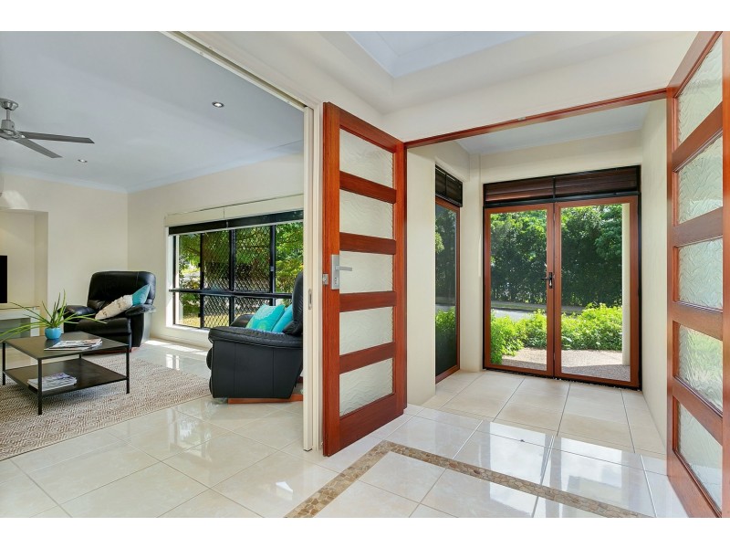 108 Springbrook Avenue, Redlynch QLD 4870