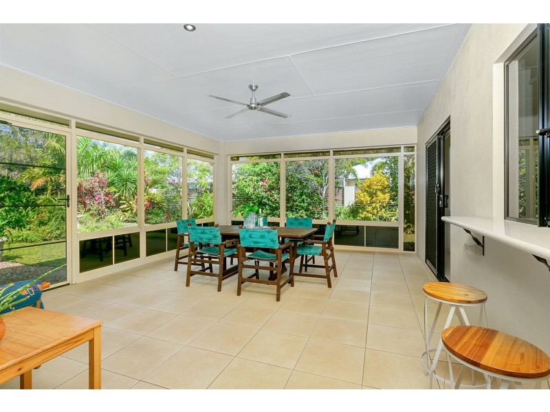 108 Springbrook Avenue, Redlynch QLD 4870