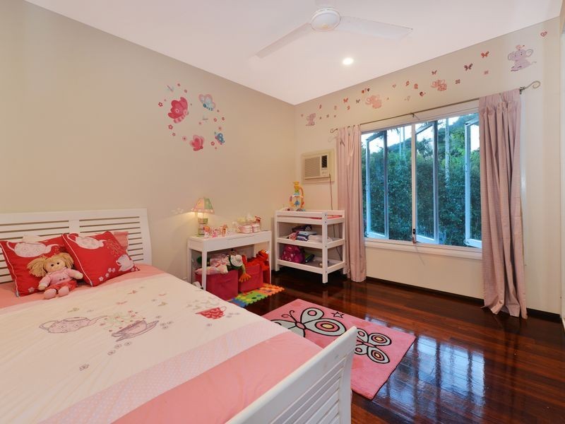 34 Nolan Street, Whitfield QLD 4870