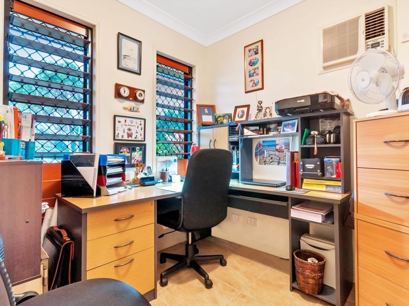 1 Keppel Place, Bentley Park QLD 4869