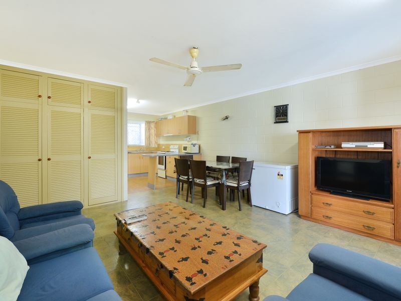 8/12 Cannon Street, Manunda QLD 4870