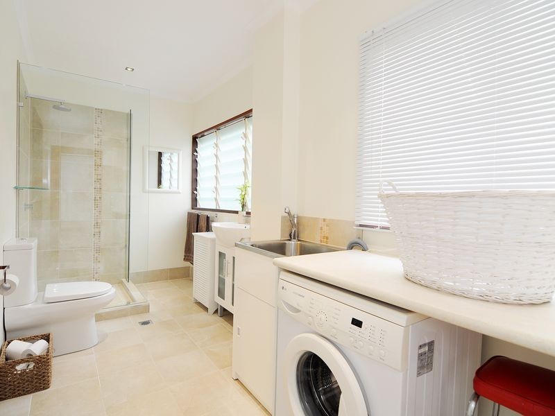 16 Avon Street, Stratford QLD 4870