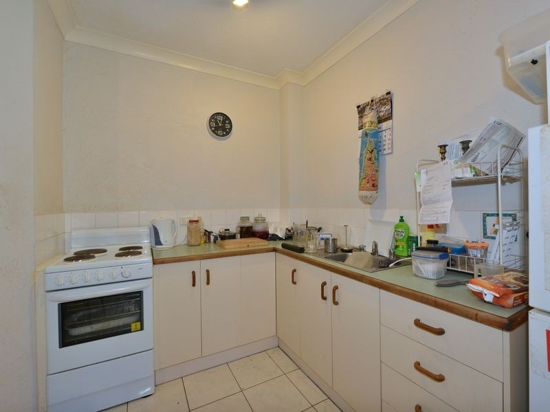 1/217 Spence Street, Bungalow QLD 4870