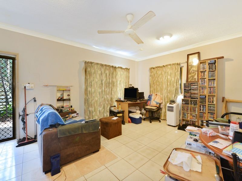 1/217 Spence Street, Bungalow QLD 4870