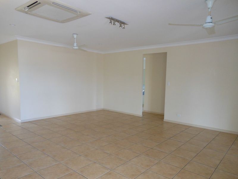 50 Woodrose Ave, Mount Sheridan QLD 4868