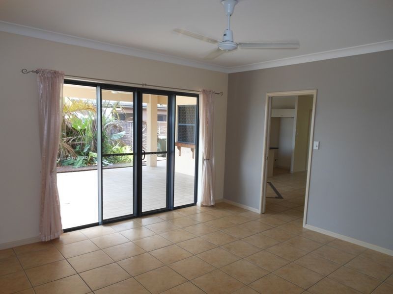 50 Woodrose Ave, Mount Sheridan QLD 4868