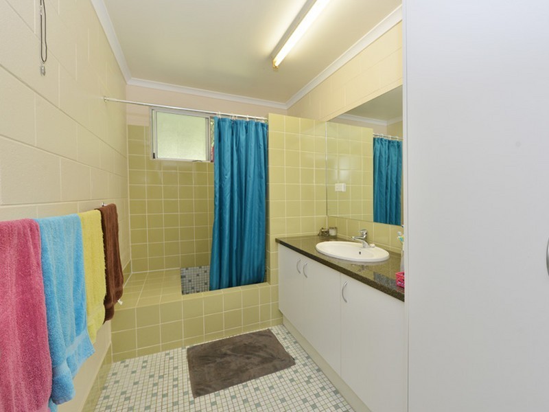 174 Jensen Street, Edge Hill QLD 4870