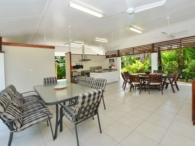 20 Mangano Close, Brinsmead QLD 4870
