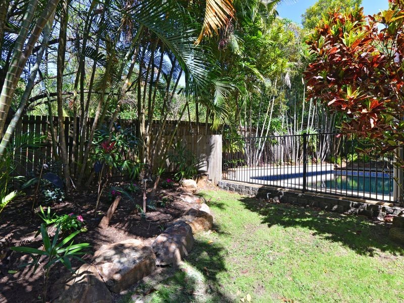 2/14 Holmes Street, Stratford QLD 4870