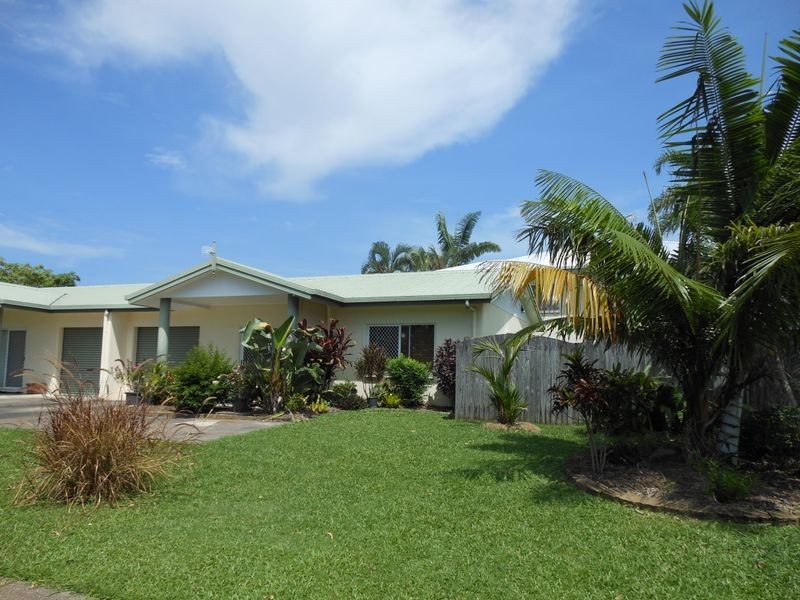 2/17 Ingham Court, Mooroobool QLD 4870