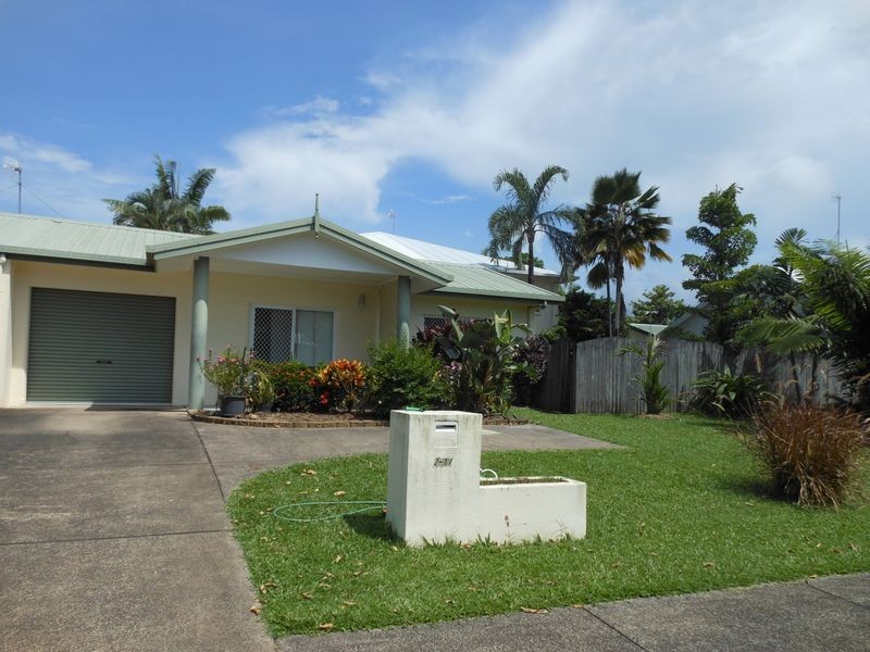 2/17 Ingham Court, Mooroobool QLD 4870