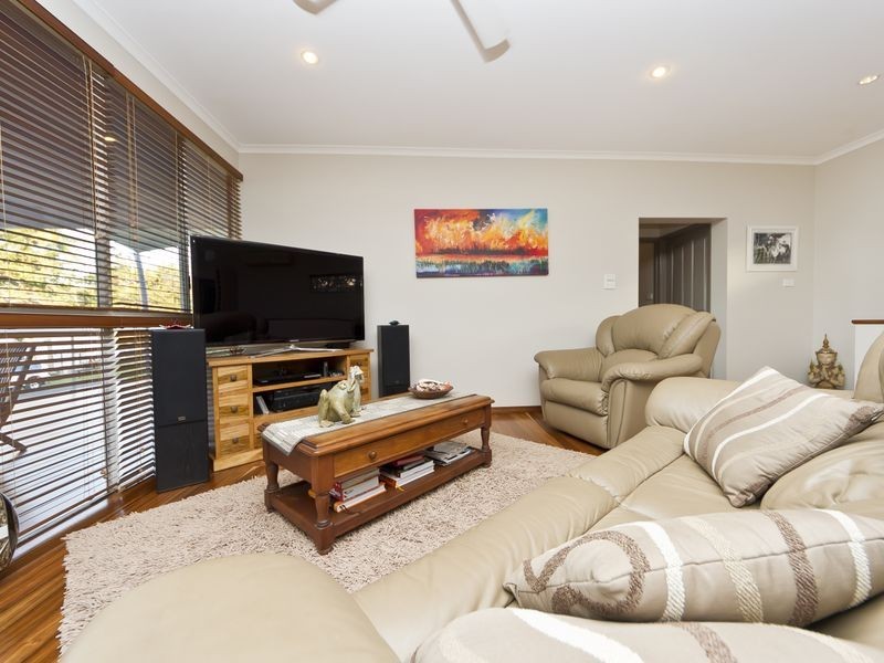 Holloways Beach QLD 4878